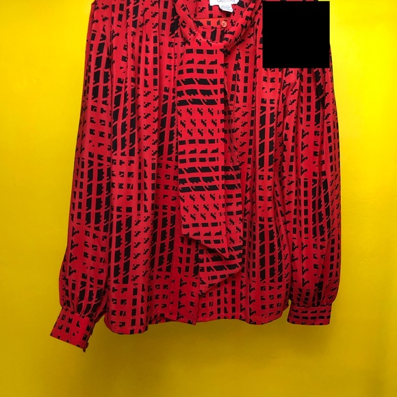 Silk Design - Picture 6 of 6